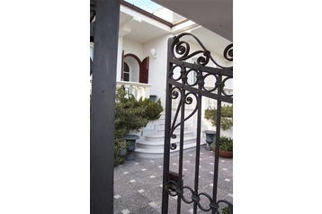 Italia Privát Andrano, Esterno